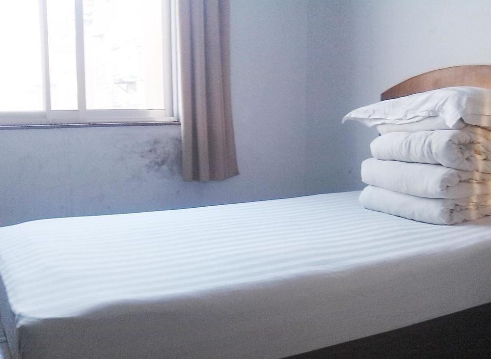 Циндао: Aofeng Business Hotel