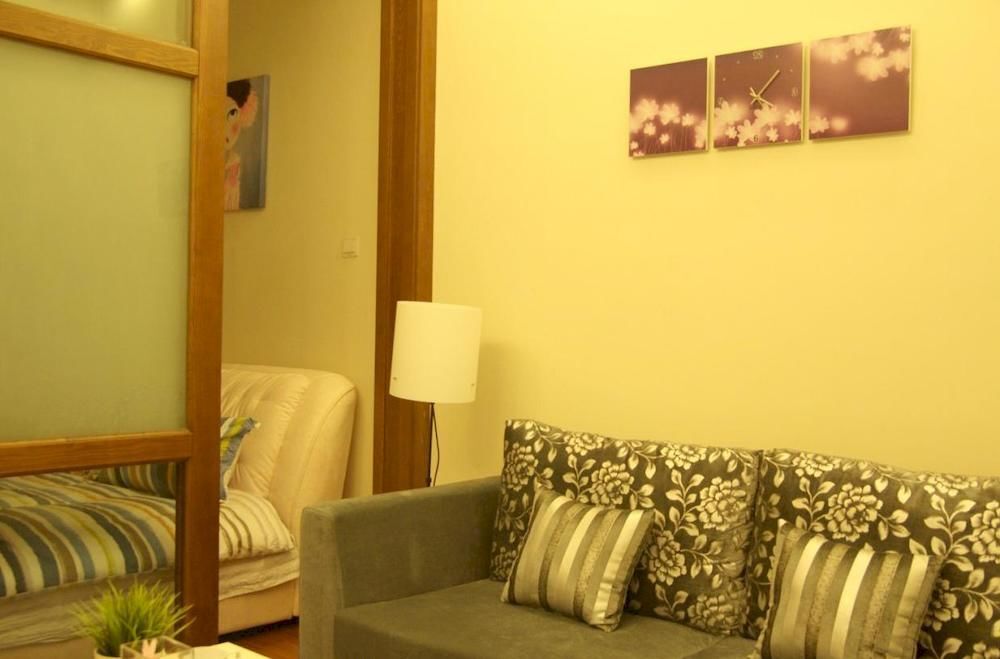 Чэнду: Huaduo Apartment