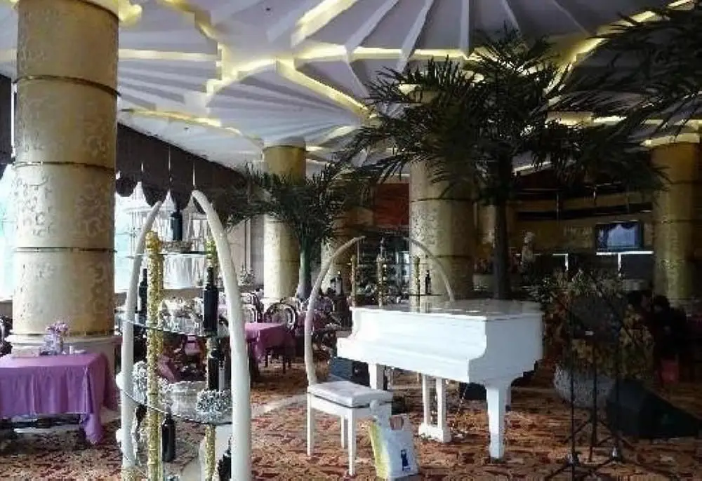 Тяньцзинь: Baolijin Hotel - Tianjin
