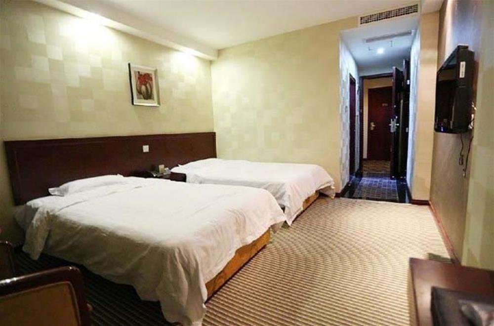 Чэнду: Fuxing Hotel