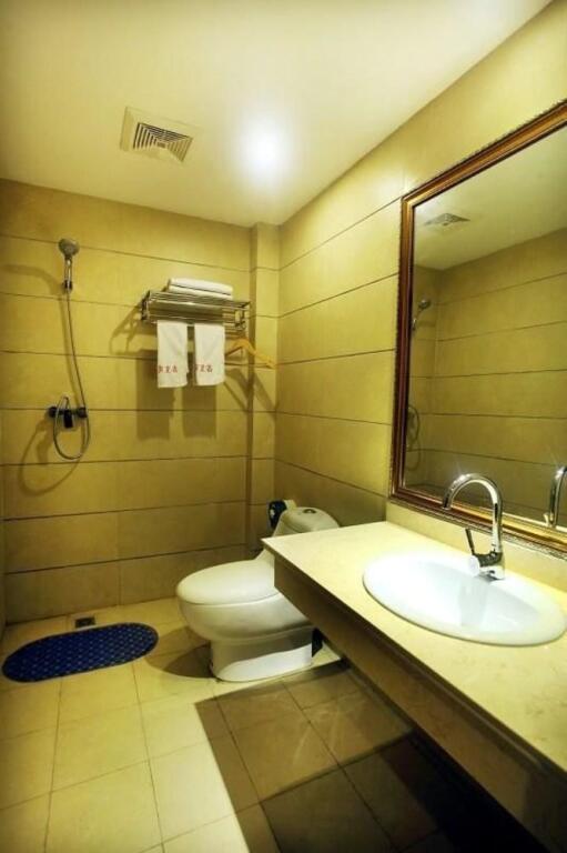Чэнду: Xinxi Business Hotel