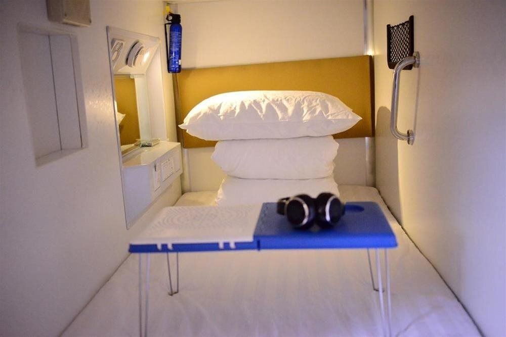 Сиань: Simple Capsule Hotel