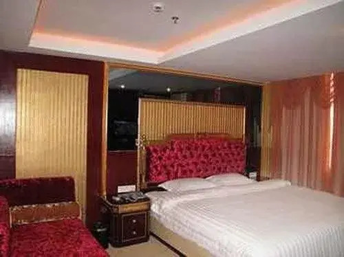 Чжухай: Brilliant Sky Business Hotel