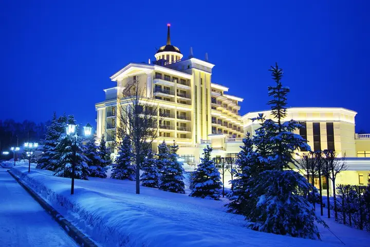 Рождественно: Отель M’Istra’L Hotel & SPA