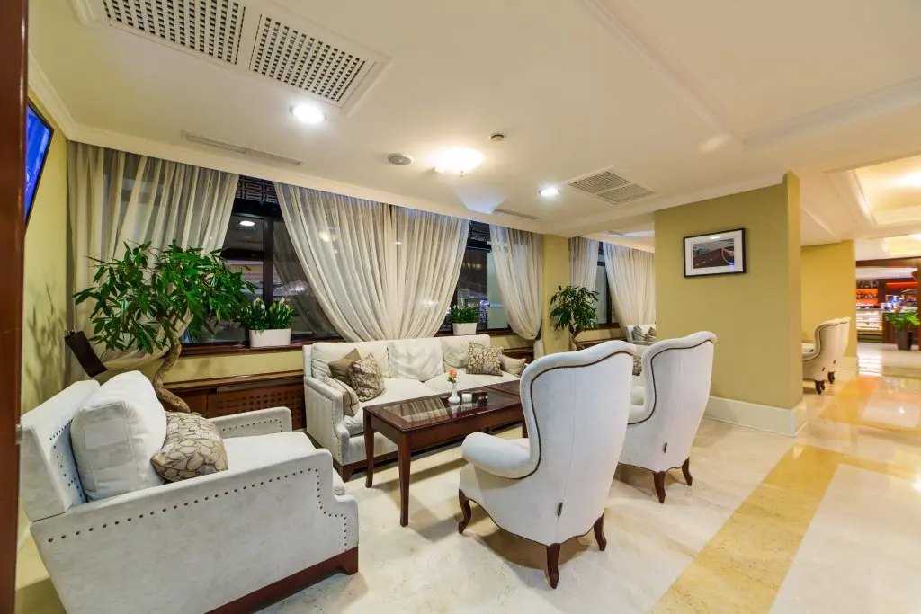Рождественно: Отель M’Istra’L Hotel & SPA