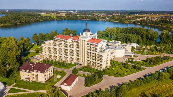 Рождественно: Отель M’Istra’L Hotel & SPA