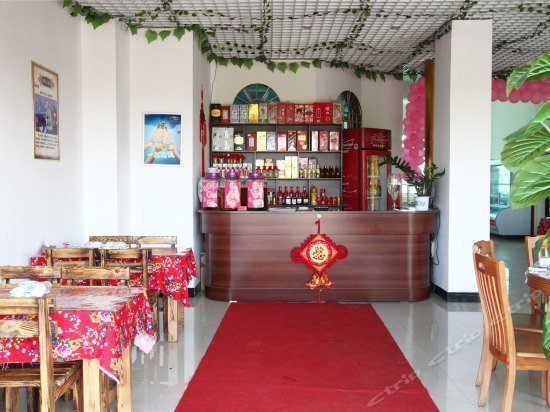 Куньмин: Kunming Junhong Hotel