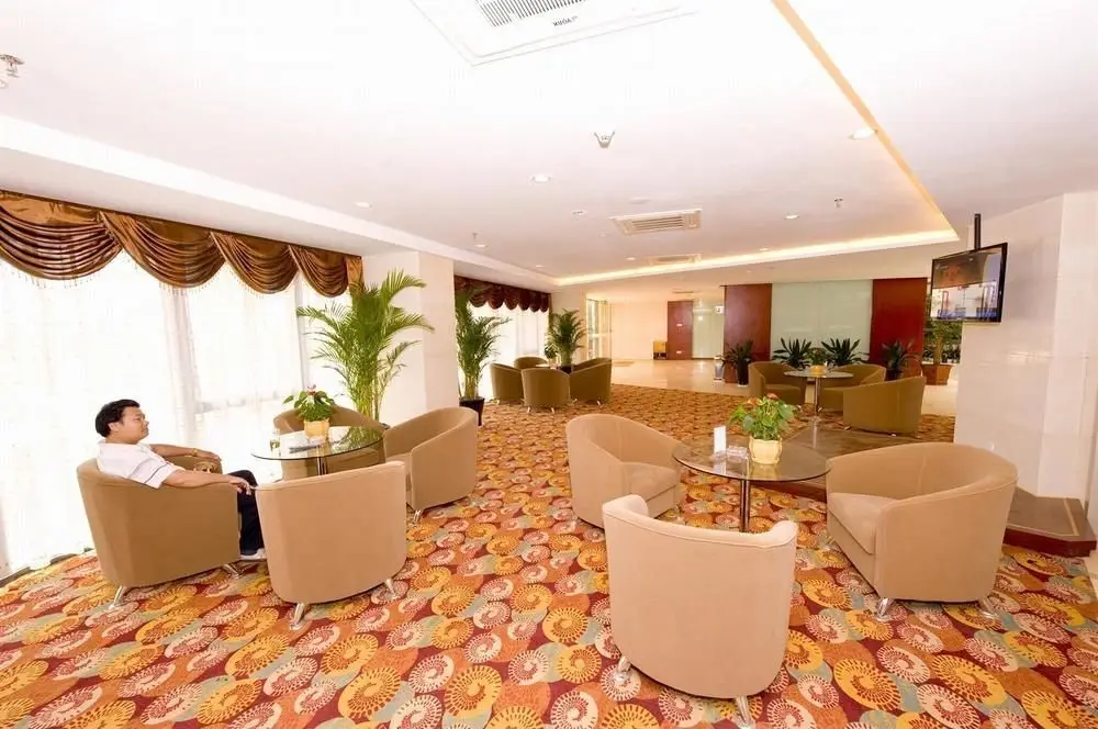 Куньмин: Kunming Changshui Airport Dezun Business Hotel