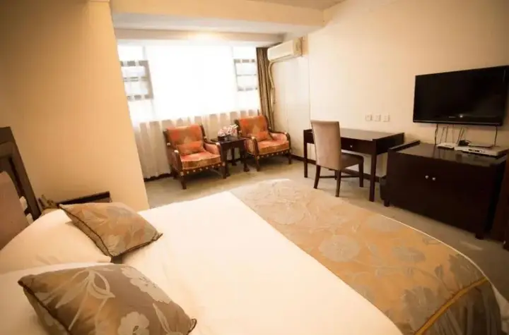 Чэнду: Shuangliu Xulian Hotel Chengdu