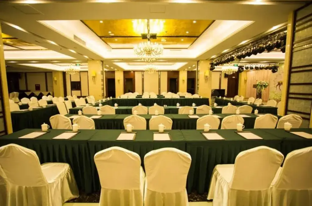 Чэнду: Shuangliu Xulian Hotel Chengdu
