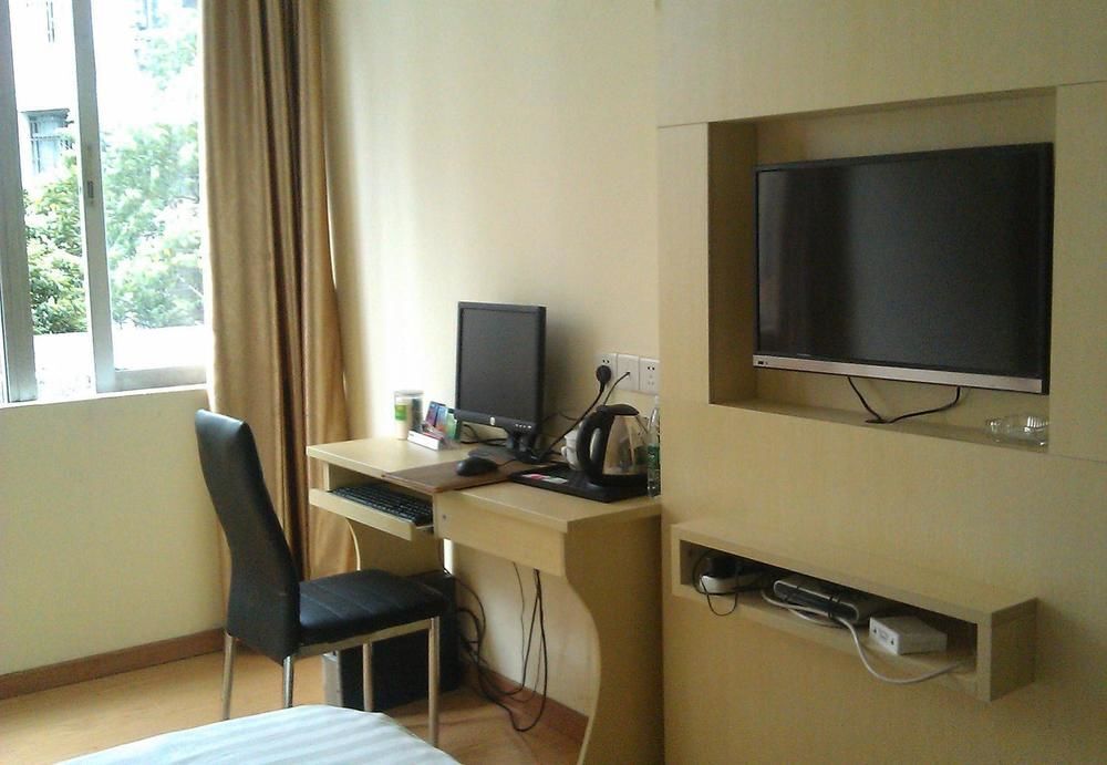 Гуанчжоу: Guangzhou Baojiali Hotel