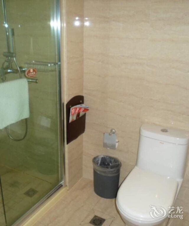 Ханчжоу: Hua Rong Business Hotel - Hangzhou
