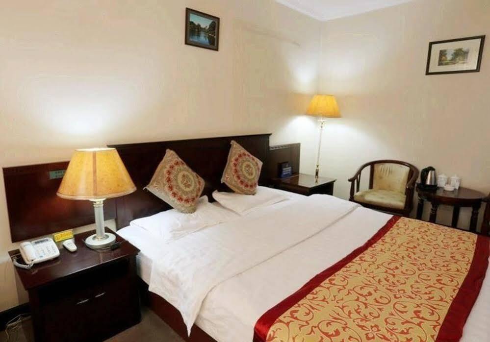 Пекин: Beijing Huashang Hotel - Sanyuanqiao