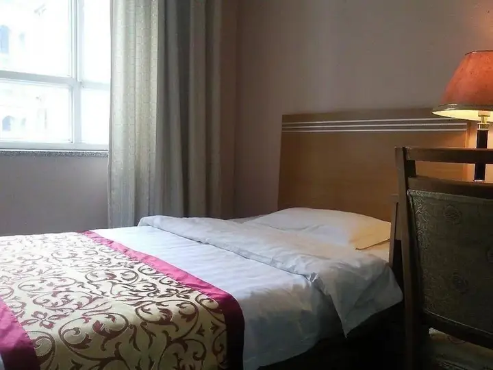 Пекин: Beijing Huashang Hotel - Sanyuanqiao