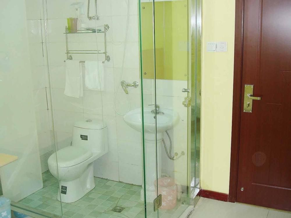 Циндао: Qingdao Peninsula Impression Business Hotel