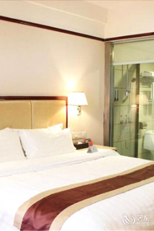 Шэньчжэнь: Huangting Hotel