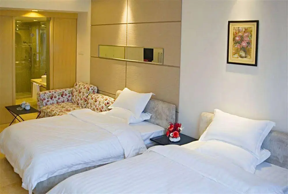 Гуанчжоу: China Dragon Hotel (Guangzhou)