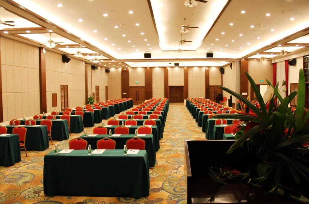 Санья: GuestHouse International Hotel Sanya