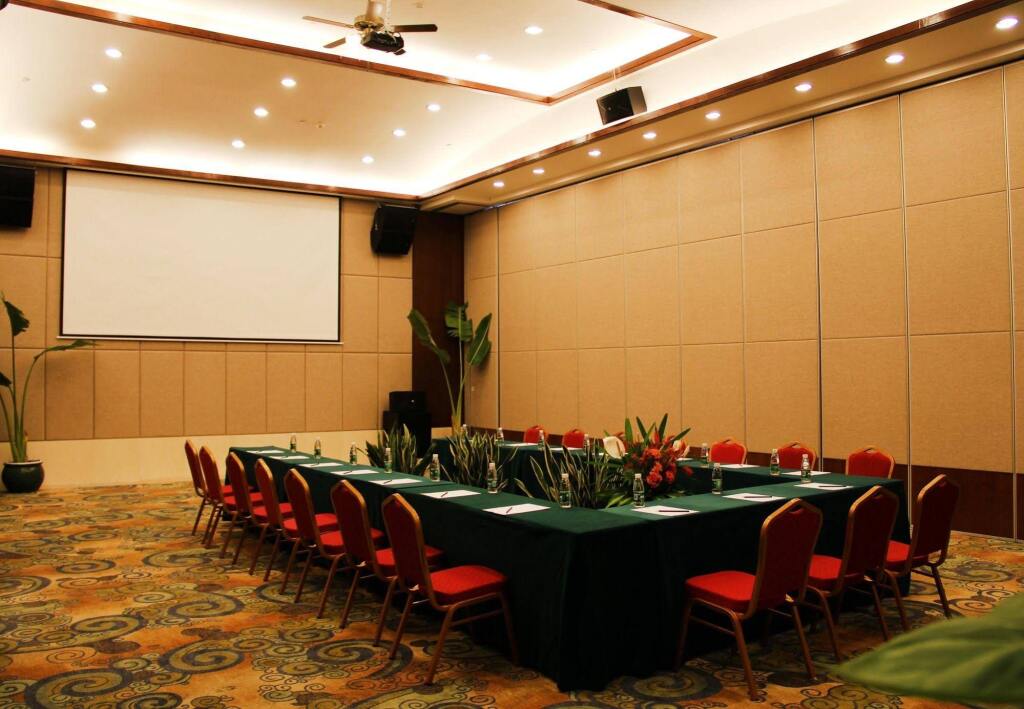 Санья: GuestHouse International Hotel Sanya