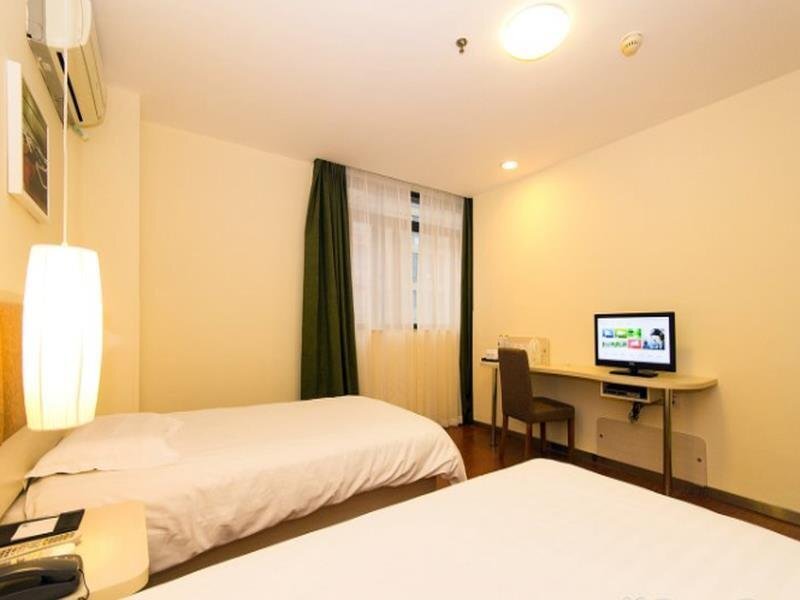 Ханчжоу: Motel Hangzhou Huanglong Jiaogong Road