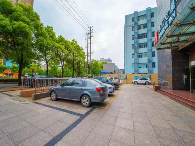 Наньтун: JinJiang Inn Nantong Gongnong Road