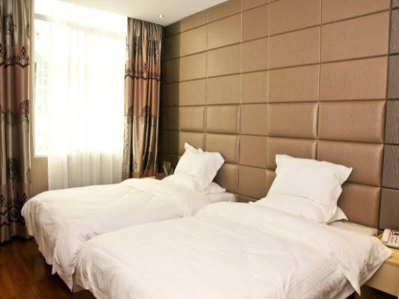 Фучжоу: Fuzhou Muxi Boutique Hotel (Yantaishan Student Street)