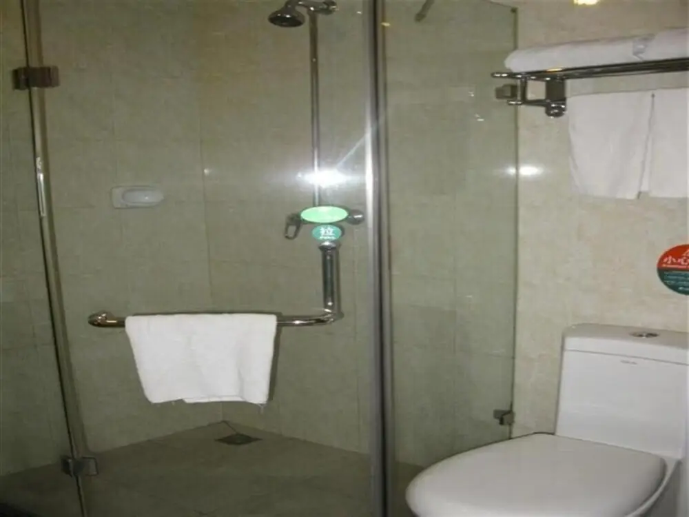 Чэнду: GreenTree Inn Chengdu Kuanzhai Alley RenMin Park Hotel