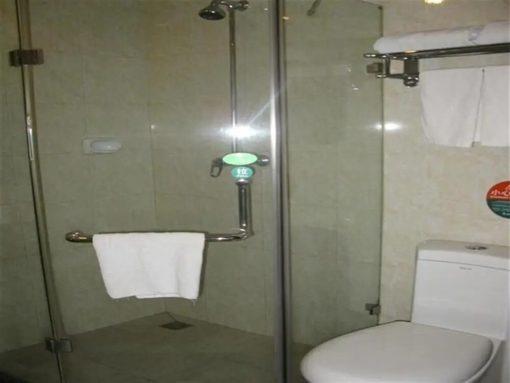 Чэнду: GreenTree Inn Chengdu Kuanzhai Alley RenMin Park Hotel