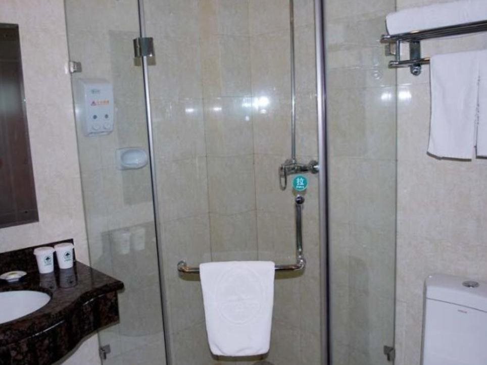 Чэнду: GreenTree Inn Chengdu Kuanzhai Alley RenMin Park Hotel