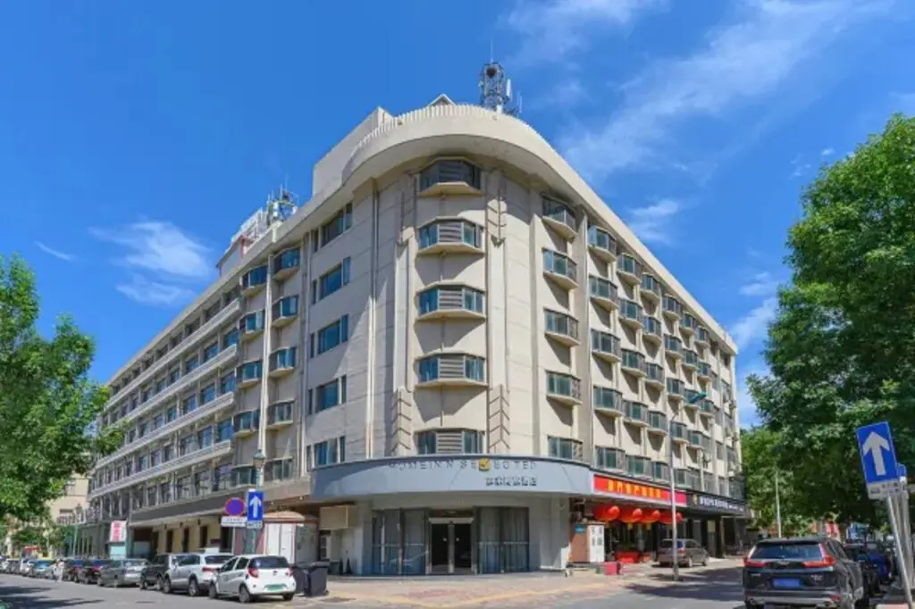 Тяньцзинь: Home Inn Selected (Tianjin Railway Station, Jinwan Square Metro Station)