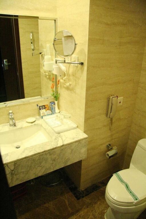 Пекин: Fengzhan Hotel - Beijing