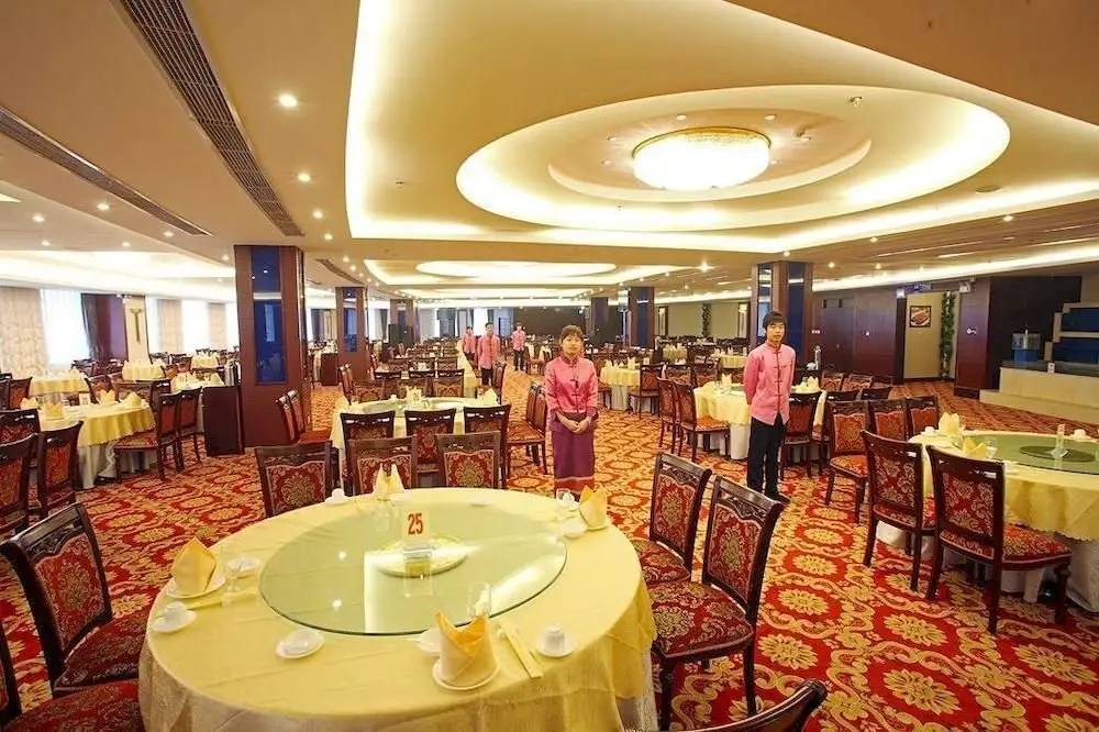 Run Zen Jia Ye Hotel — фото 1