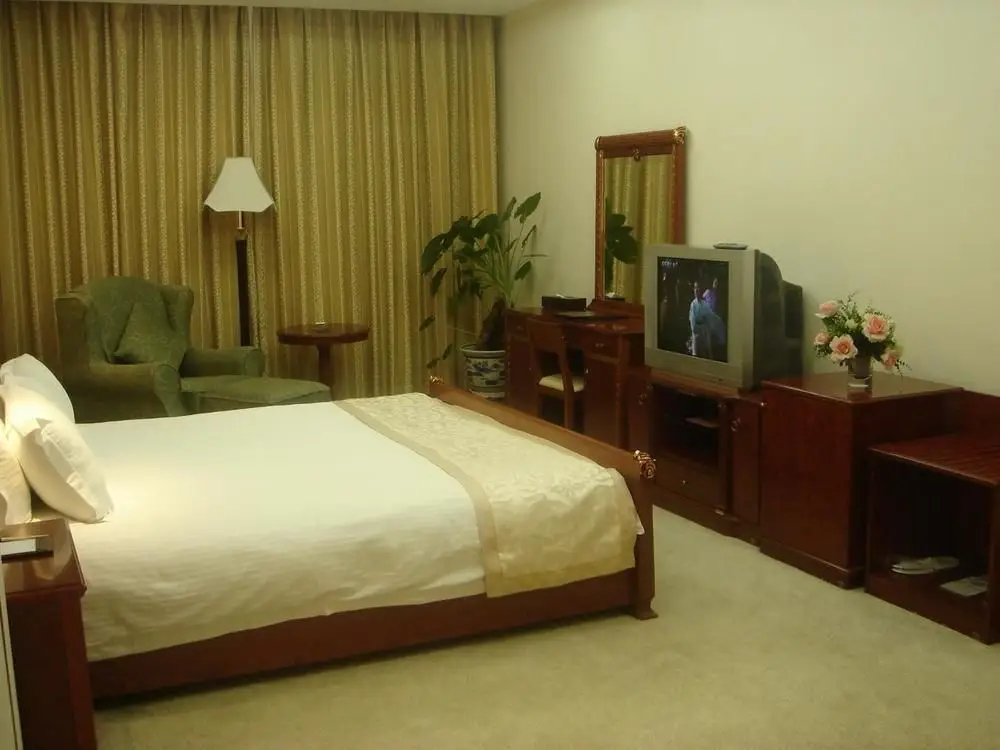 Пекин: Phoenix Tree Hotel