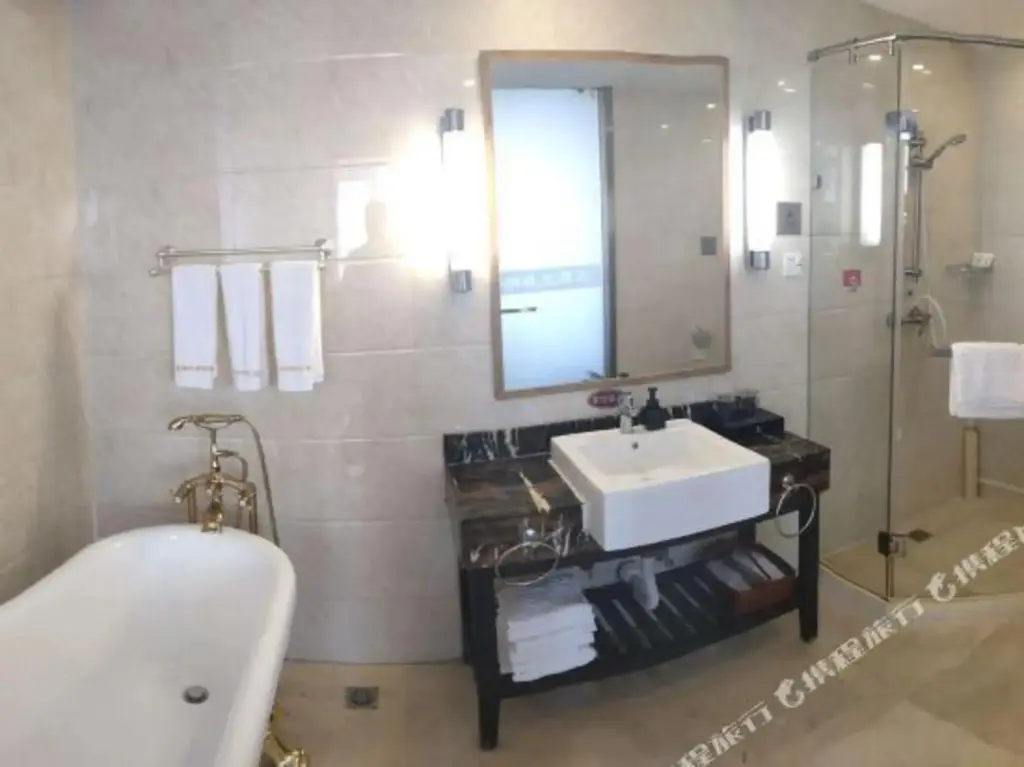 Тяньцзинь: Yihai Pearl Hotel Tianjin