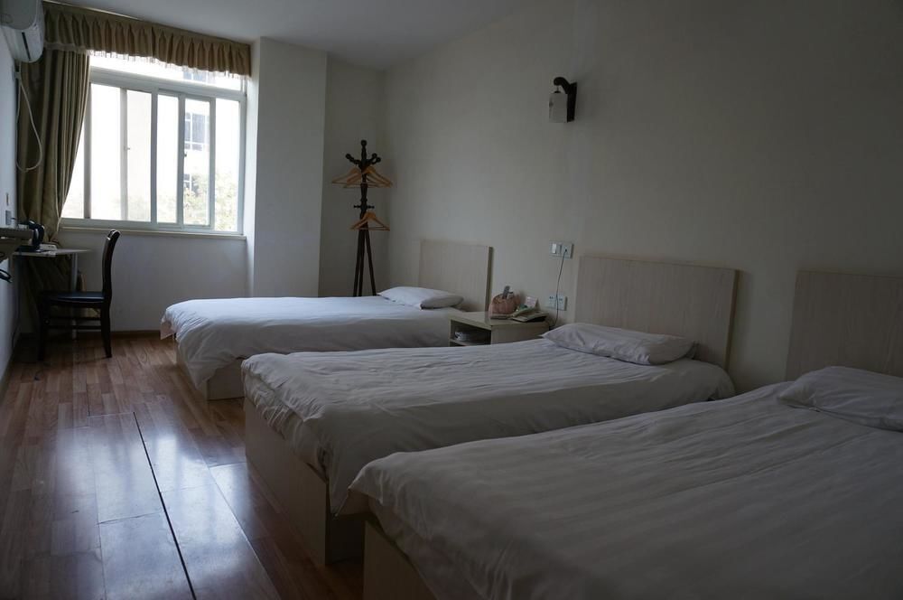 Нанкин: Nanjing Lukou Bianfang Hotel
