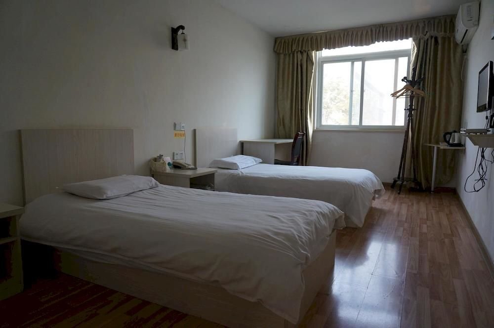 Нанкин: Nanjing Lukou Bianfang Hotel