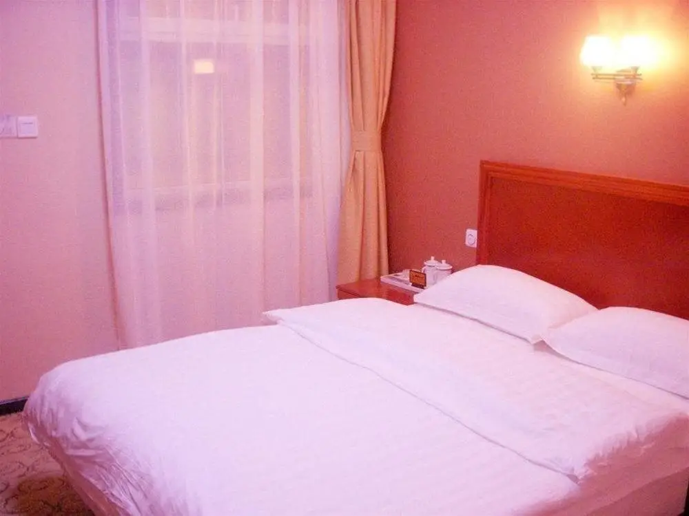 Пекин: Beijing Binhai Mingzhu Hotel - Beijing