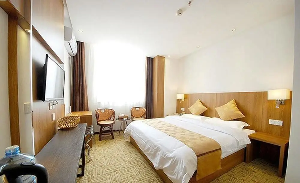 Gucheng Hotel — фото 1