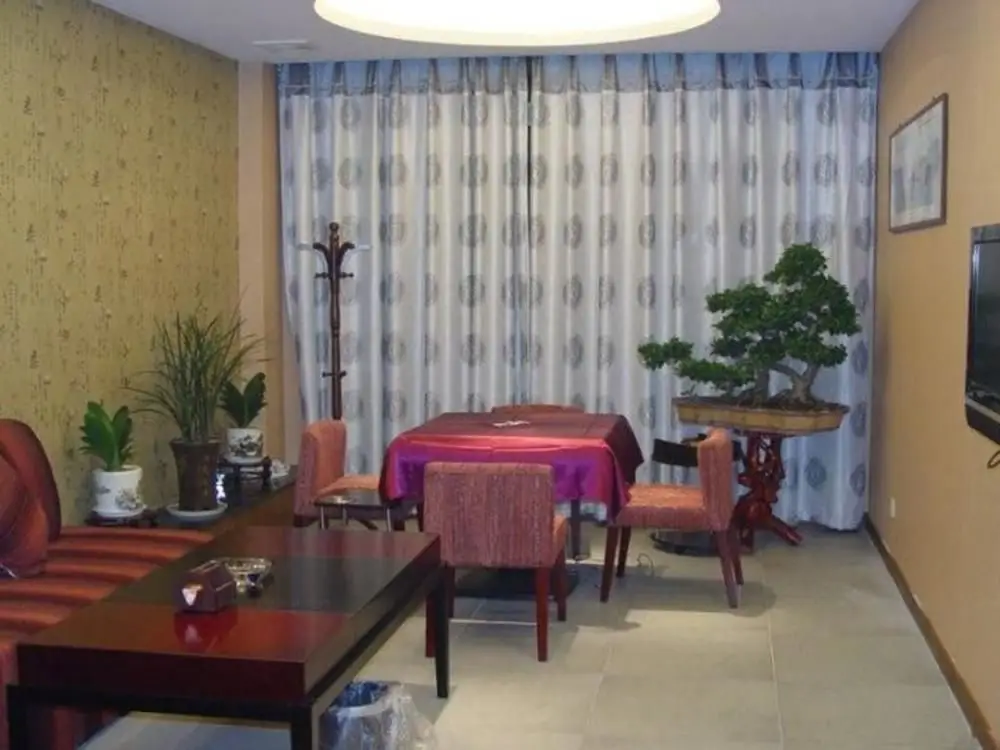 Нанкин: Vienna Hotel Nanjing Longjiang