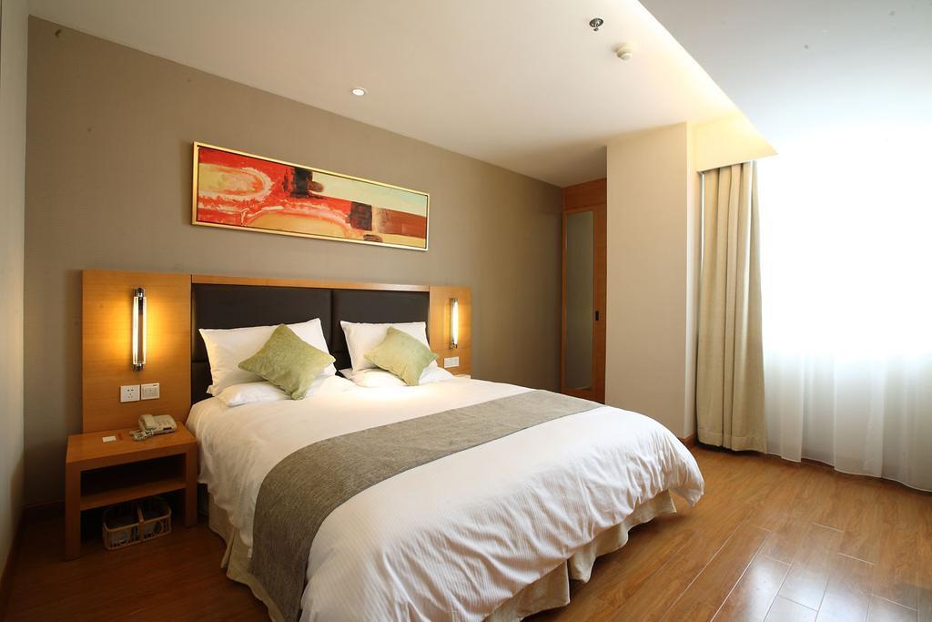 Шанхай: Jinjiang Inn Huaihai Road - Shanghai