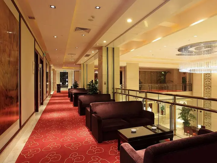 Нанкин: Nanjing New Century Hotel
