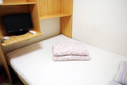 Циндао: Jinjiang Inn Qingdao Yanerdao Road