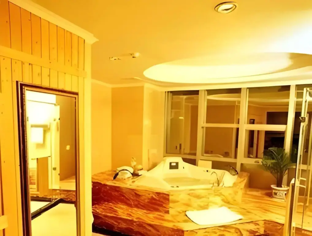 Циндао: Kylin Hotel