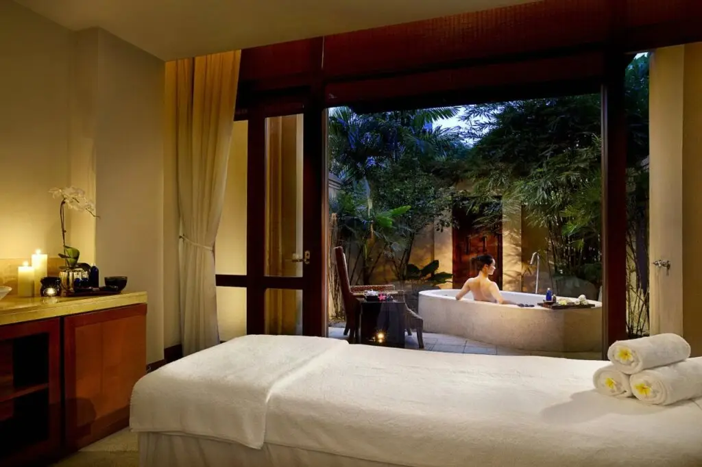 Дунгуань: Hillview Golf Hotel