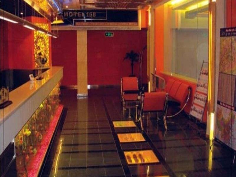 Чунцин: Motel 168 Chongqing ShangQingSi Road Inn