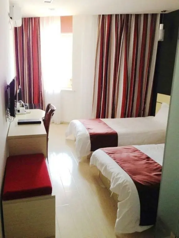 Янчжоу: Thank Inn Chain Hotel Jiangsu Yangzhou Hanjiang West Xingchen Road