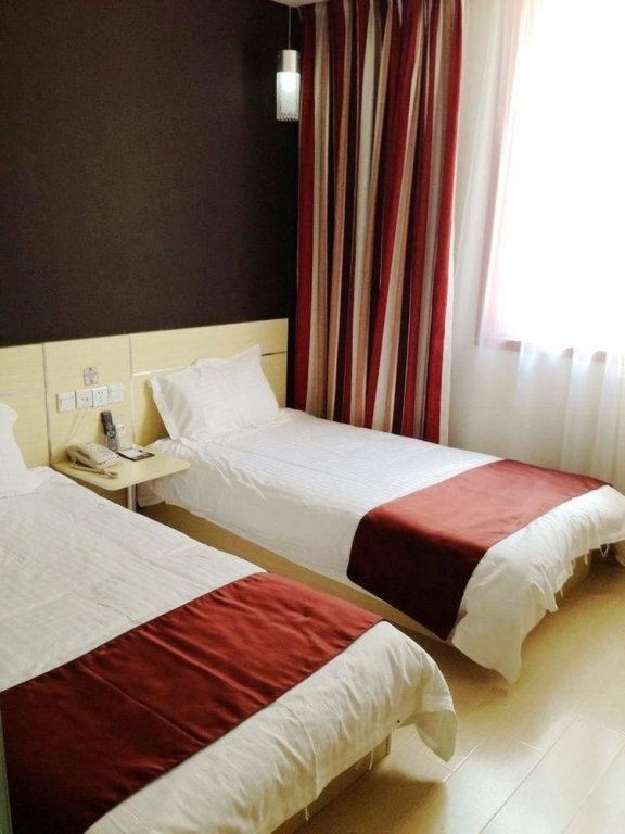 Янчжоу: Thank Inn Chain Hotel Jiangsu Yangzhou Hanjiang West Xingchen Road