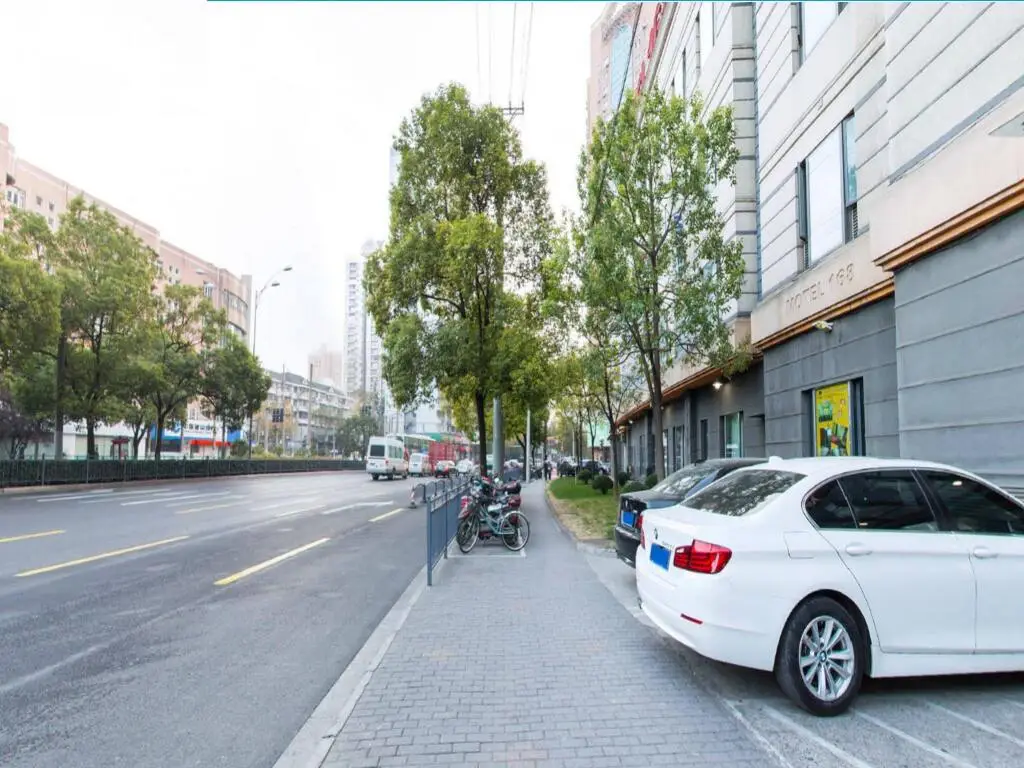 Шанхай: Homeinns AiFeel Hotel (Shanghai Ninth People’s Hospital Lujiabang Road Metro Station)