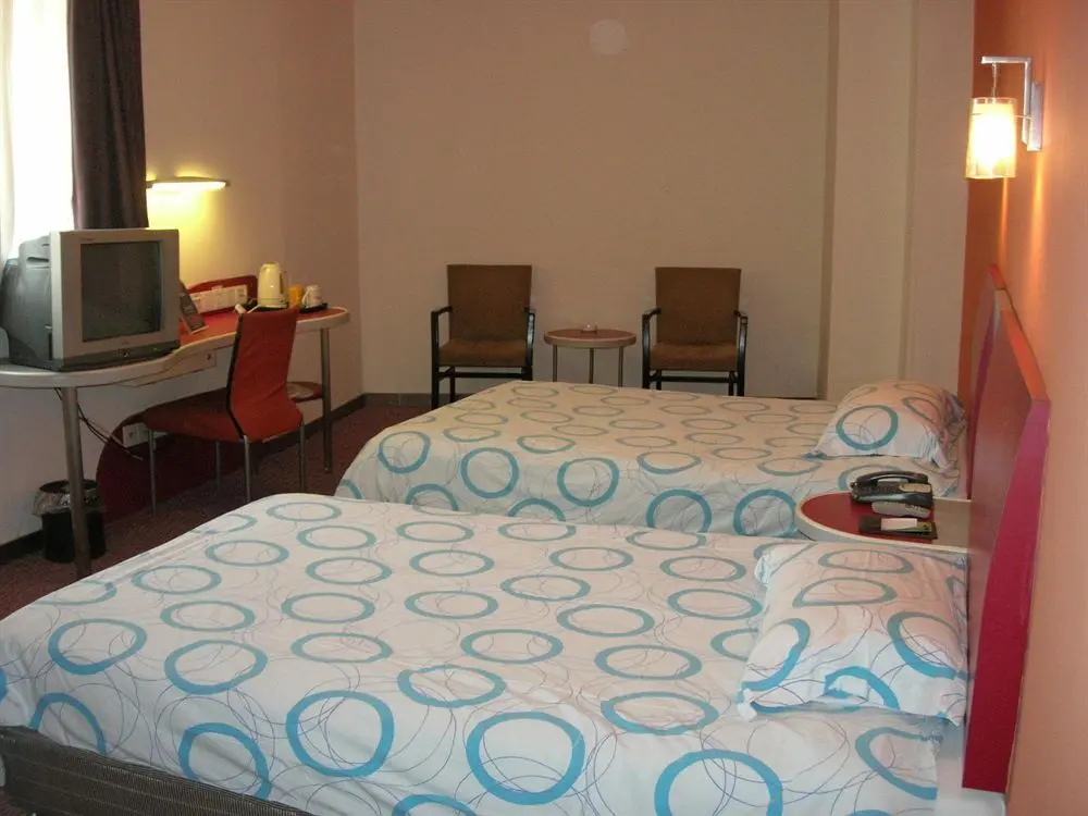 Шанхай: Motel 168 Shanghai Daduhe Road Changfeng Park Branch
