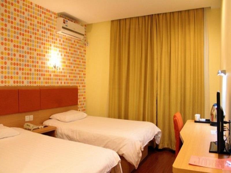 Янчжоу: Motel168 YangZhou WenChangGe Road Inn